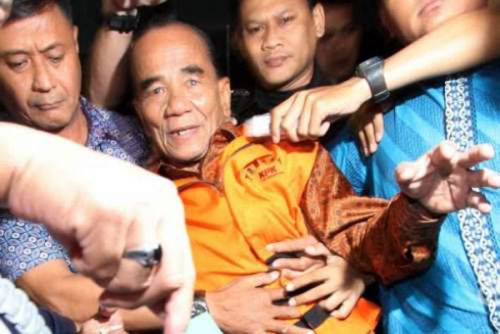 Sampai di Gedung KPK, Gubri Annas Maamun: Saya Baik-baik Saja