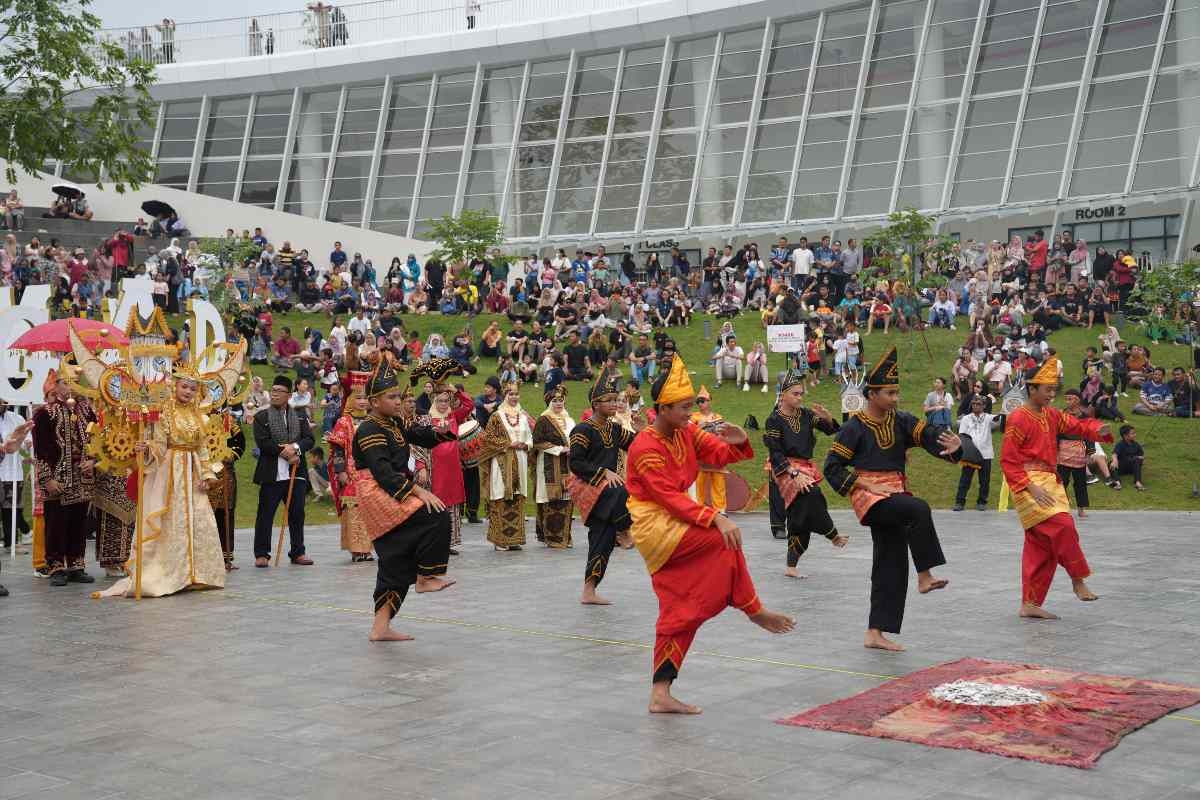Ribuan Karyawan APRIL Group Rayakan Keberagaman di Pekan Seni Budaya Pelalawan