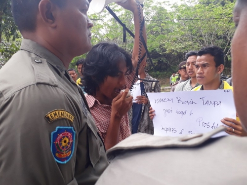 Praktek Prostitusi dan Judi Kian Marak, Mahasiswa Demo di Polres, DPRD dan Kantor Bupati