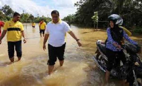 Selama November, 13.447 KK di Riau Terdampak Banjir