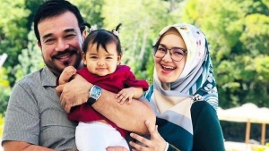 GoRiau Ini Penampakan Siti Aafiyah, Putri Cantik Siti Nurhaliza yang Berusia 8 Bulan