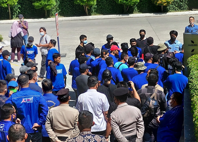 Musda Demokrat Riau Tetap Dilaksanakan, Diwarnai Aksi Saling Dorong
