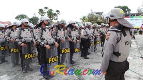 2 Ribu Lebih Polisi Disebar di 3.119 Tempat Pemungutan Suara di Pekanbaru dan Kampar