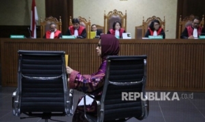 GoRiau Mantan Dirut Pertamina Karen Agustiawan Didakwa Rugikan Negara Lebih Rp500 Miliar