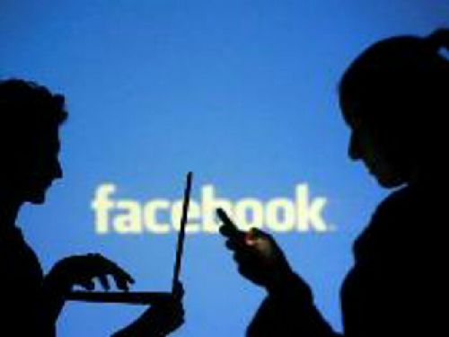 UU ITE Kembali Makan Korban, Ibu 3 Anak Asal Sumbar Divonis 6 Bulan Penjara dan Denda Rp100 Juta Gara-gara Chatting dengan Teman di FB