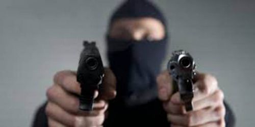 Buron 1,5 tahun, Kakak Adik Perampok Toko Emas di Palembang, Bangka dan Riau Diciduk Polisi