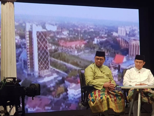 Tanya Jawab dengan Wakil Ketua KPK Berjalan Seru, LE-Hardianto Singgung Budaya Belah Semangka Pintu Masuk Korupsi di Riau