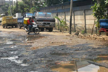 GoRiau Belasan Jalan Provinsi Riau di Kota Pekanbaru Segera Diperbaiki