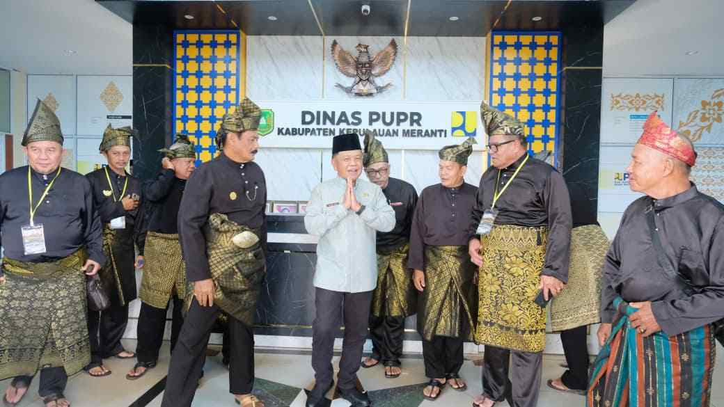 Bupati Asmar Sambut Lawatan Adat Melaka di Kepulauan Meranti