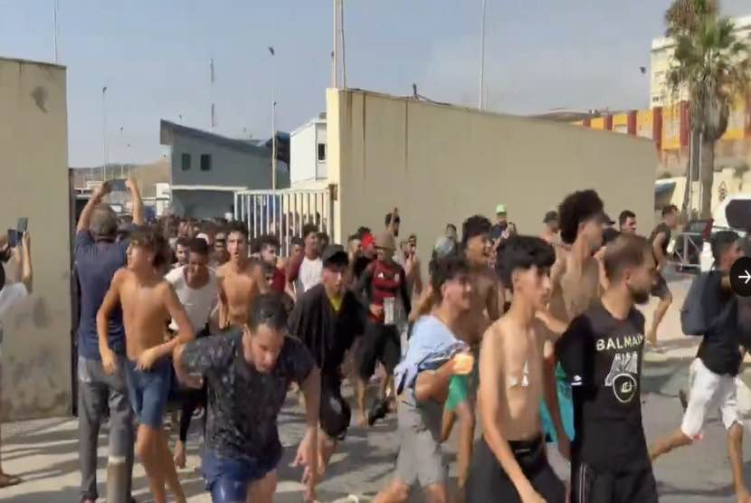 Perbatasan Ceuta Jebol, Spanyol Kerahkan Pasukan Militer