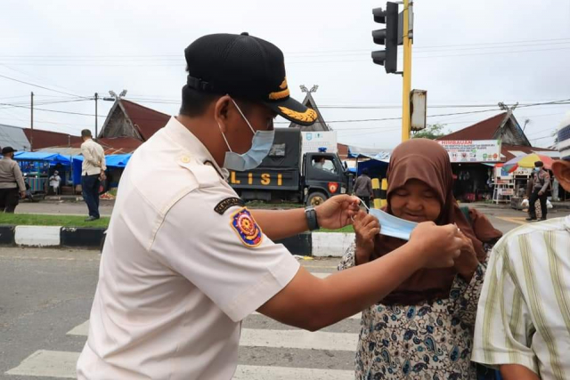 Satgas Covid-19 Siak Terus Edukasi Masyarakat Tentang Pentingnya Penerapan Prokes