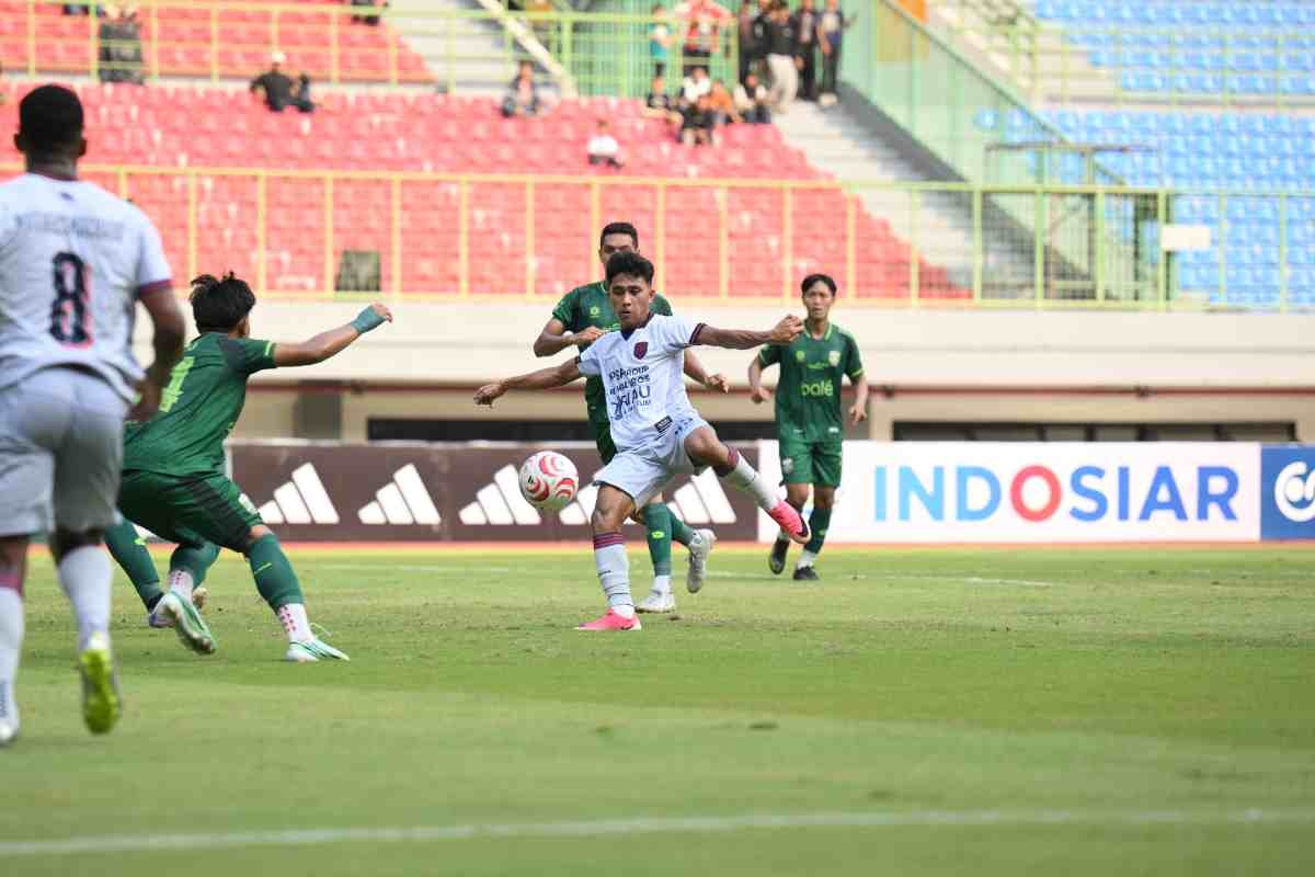 Drama Menit Akhir di Markas Adhyaksa FC, Penalti Gagal Bikin PSPS Pekanbaru Bawa Pulang Satu Poin