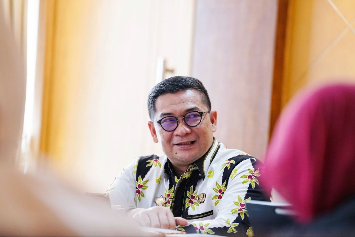 Sekdaprov Riau Kenang Warisan Pembangunan Mendiang Arwin AS, Beliau Visioner dan Teladan Birokrasi