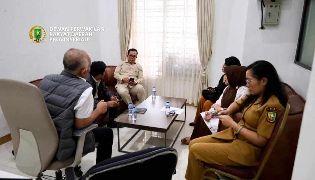 GoRiau Pertemuan komisi III DPRD Ria