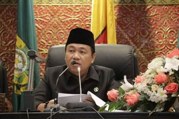 GoRiau Ketua DPRD Riau Yulisman memim