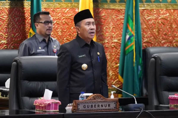 GoRiau Gubernur Riau Syamsuar dalam R
