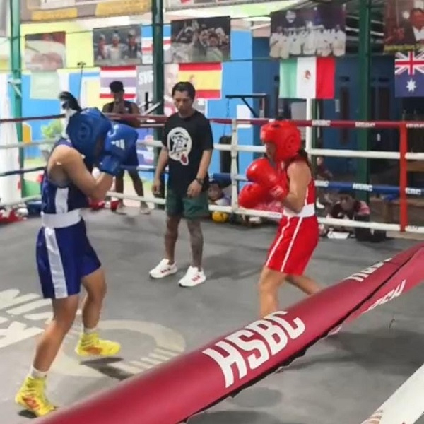 GoRiau Petinju putri Indonesia saat l