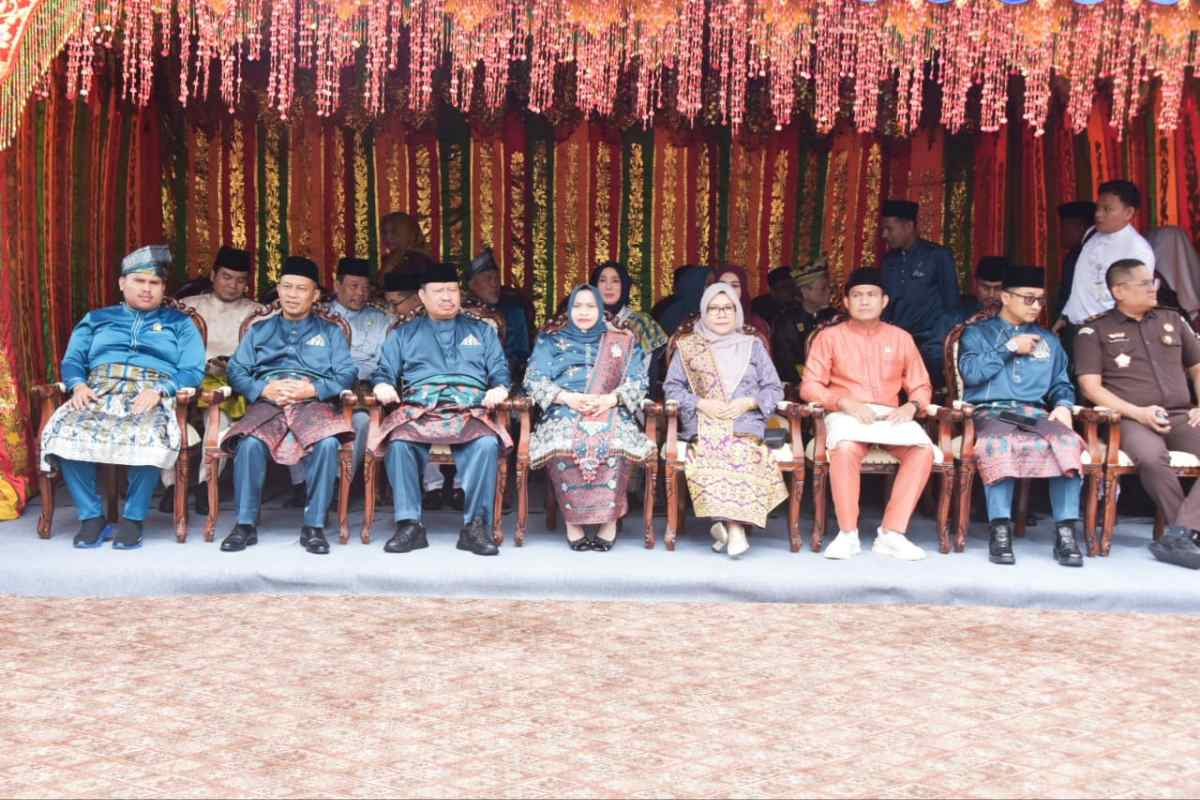 GoRiau Bupati Bengkalis Kasmarni, Wak