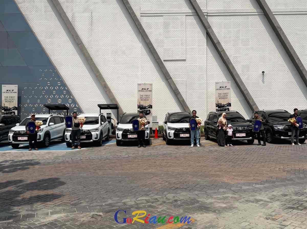 GoRiau Mobil di serahkan ke Konsumen.